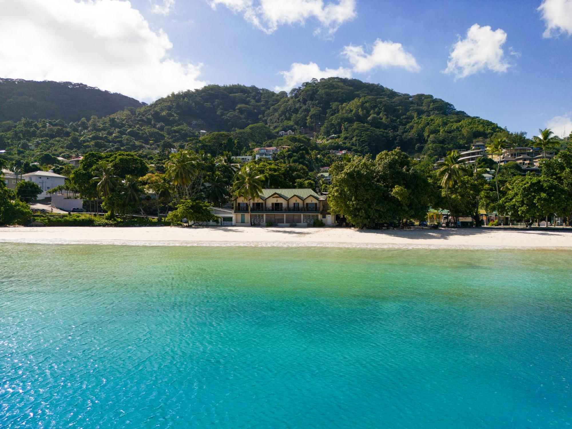 Clef Des Iles Hotel Beau Vallon  Exterior photo